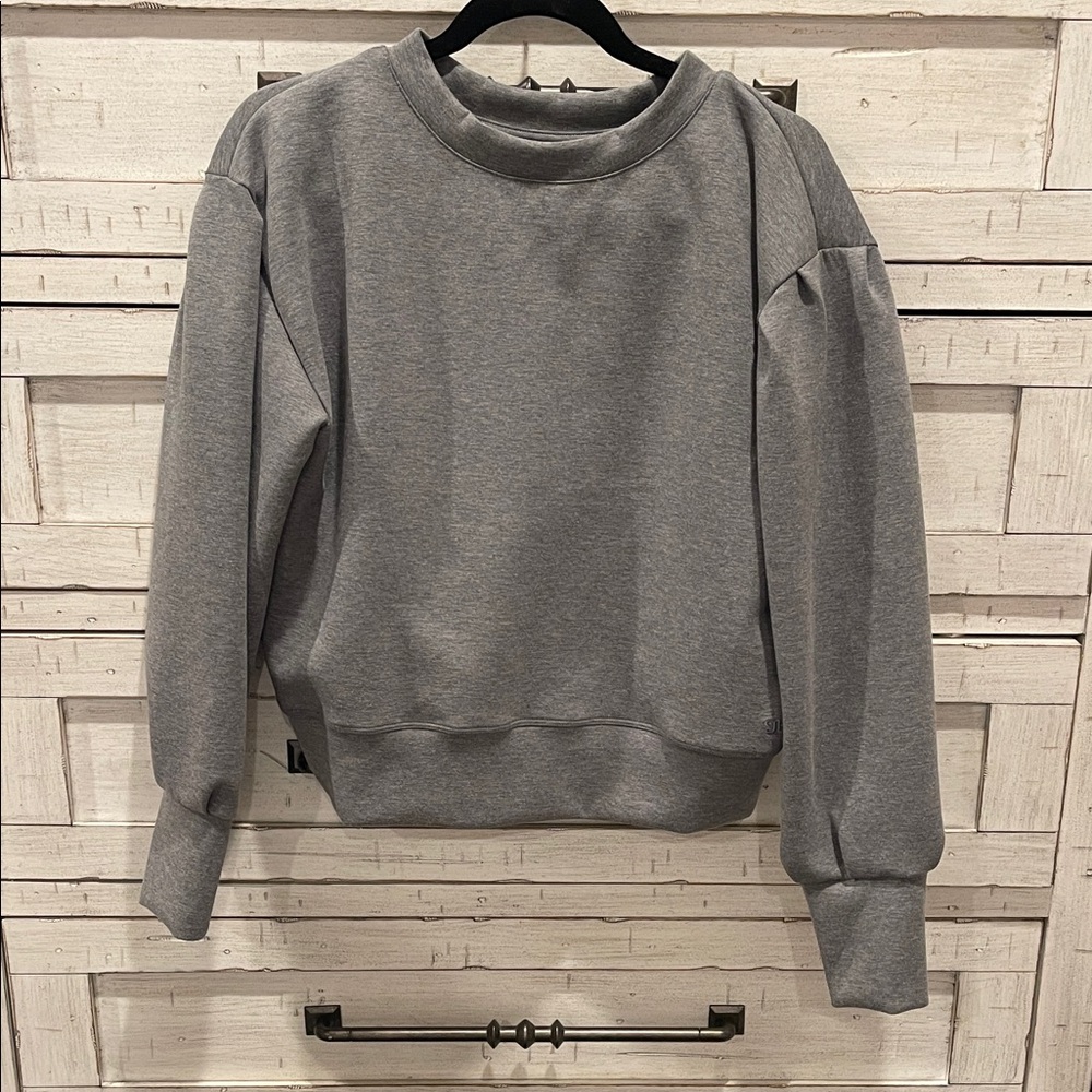 Albion women's Crewneck Sweatshirt puff sleeves size 'medium